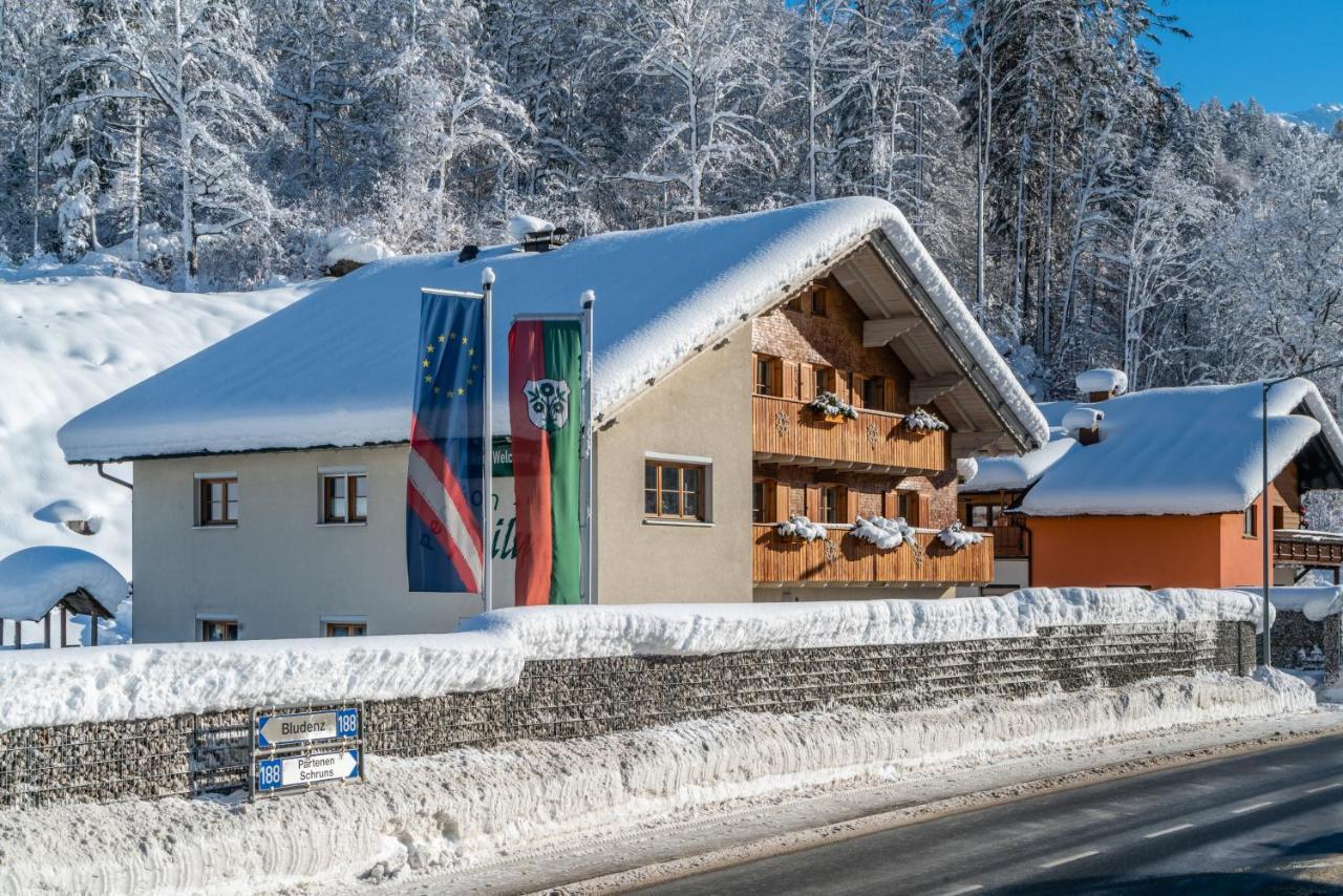 Hotel Pension Wilma Schruns Exterior photo